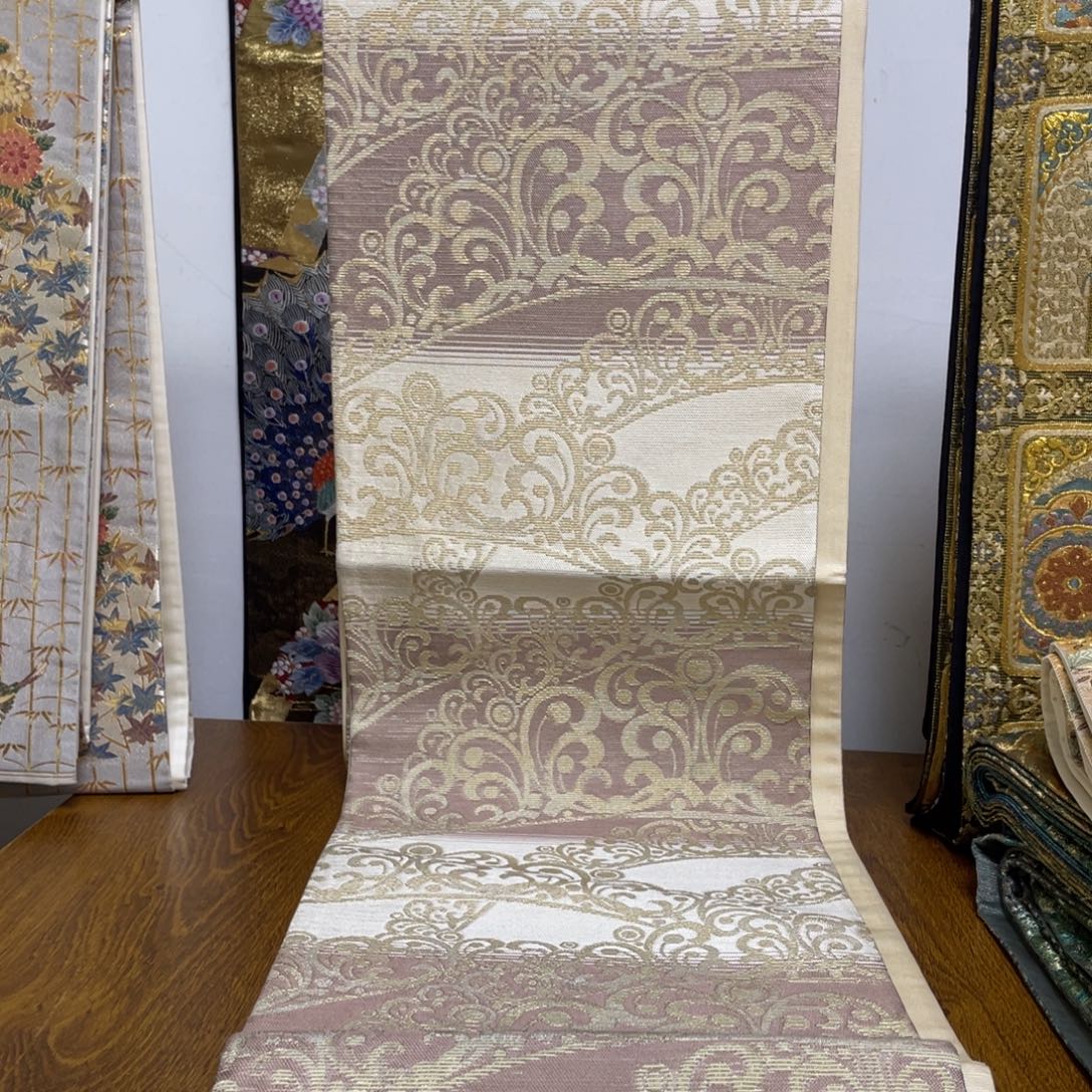 织绣织锦技艺高超的技术和