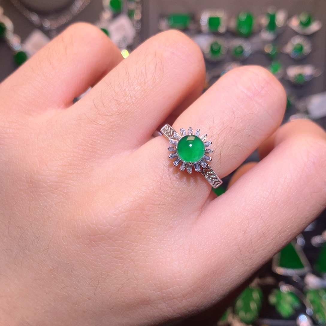 翡翠戒指银S925镶嵌蛋面
