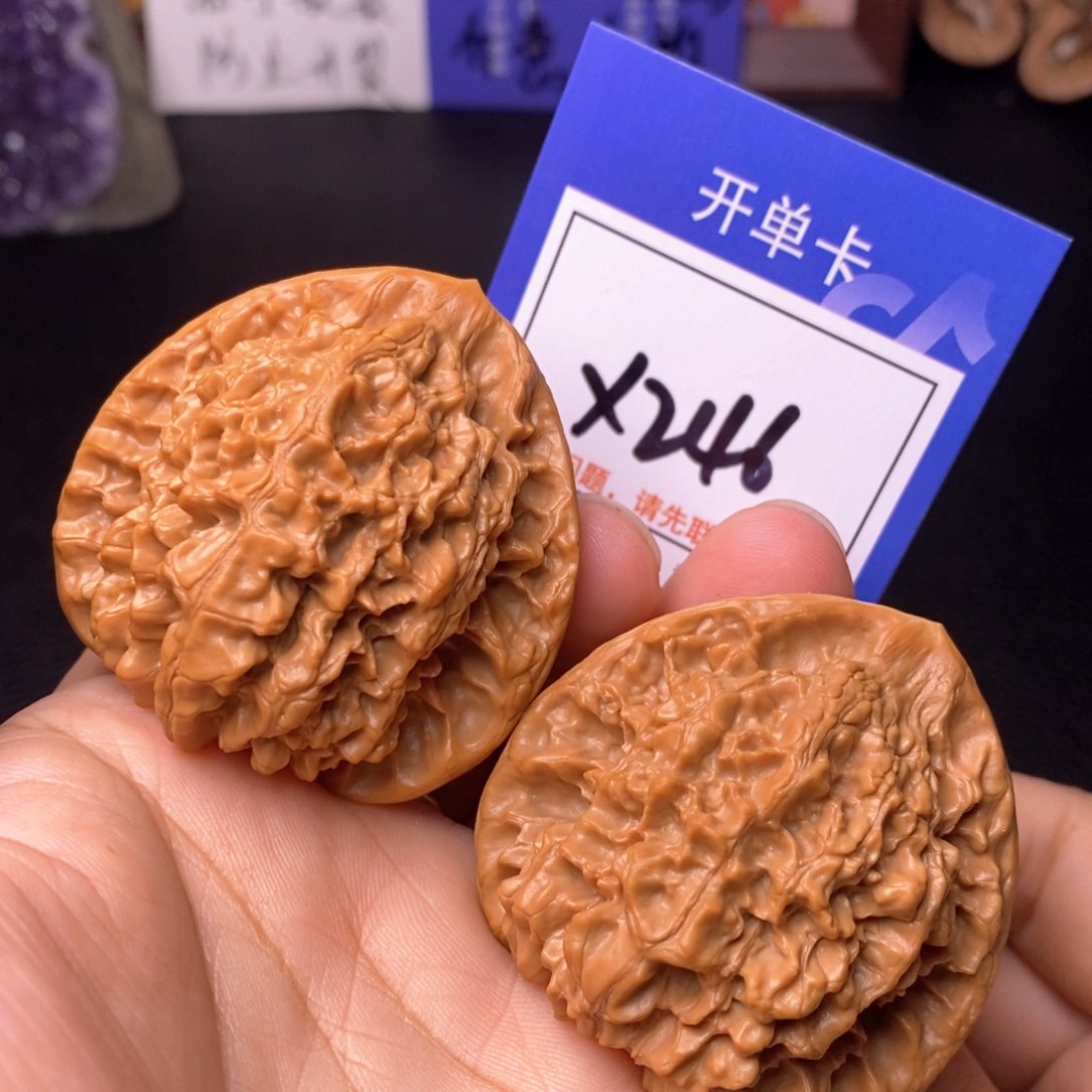 文玩核桃把件49官帽x246