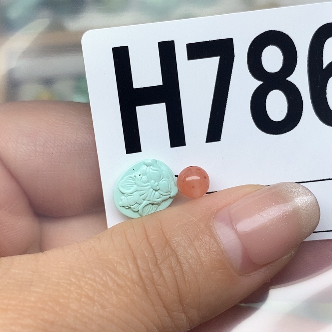 南红玛瑙配饰未镶嵌