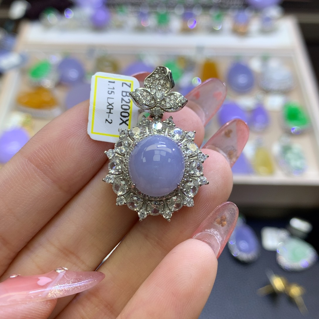 翡翠颈饰银S925镶嵌翡翠