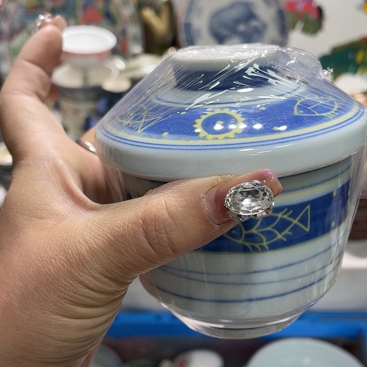 瓷片盖子不给19.9发带瑕疵牌都是坏的8