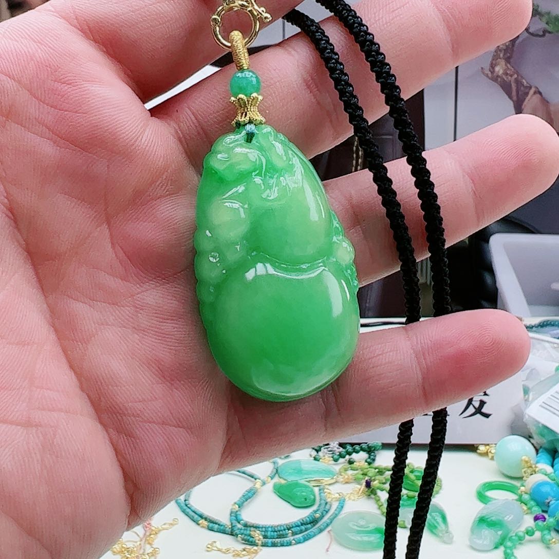 翡翠吊坠(赠链)银S925镶嵌