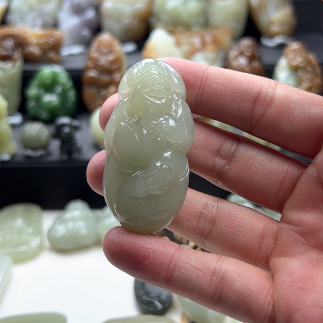 和田玉挂件未镶嵌