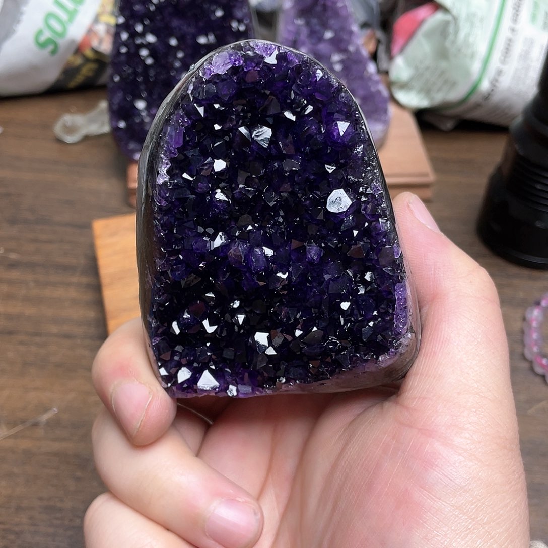 紫晶大型摆件（非配饰）未镶嵌