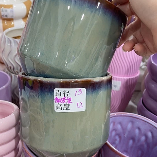 多肉绿植陶瓷花盆9.9包邮，有孔