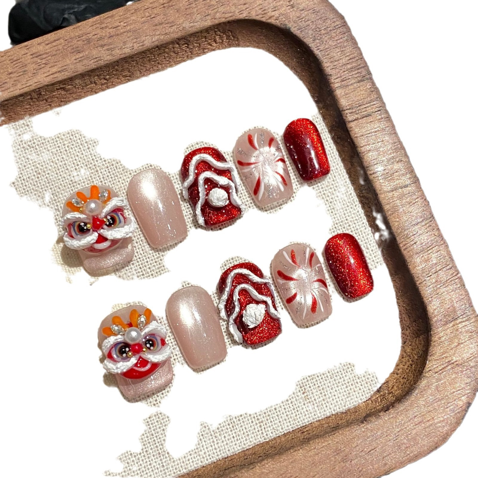 红色醒狮新年美甲可爱卡通国风显白手工成品穿戴甲