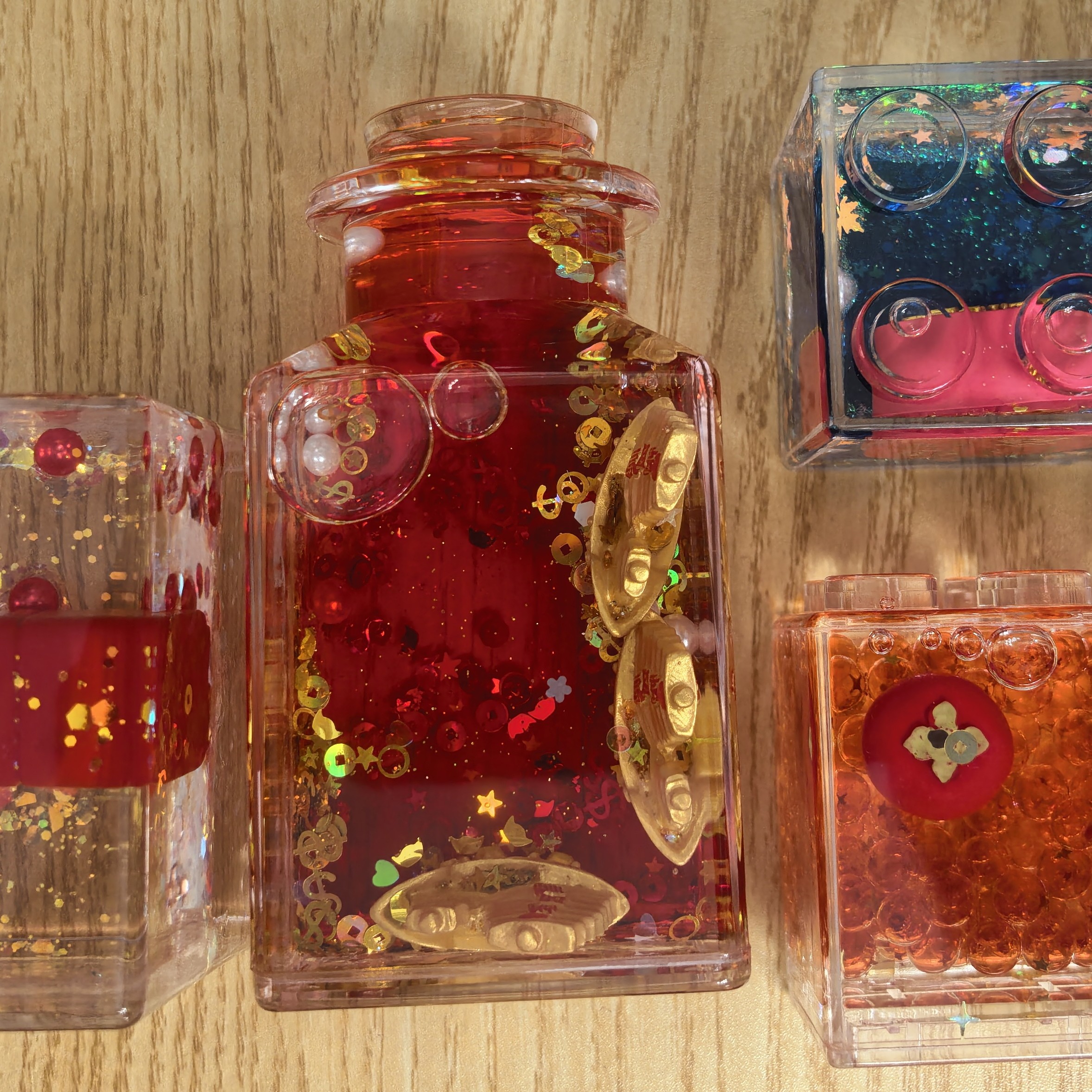 时尚可爱潮玩树脂流沙家居摆件