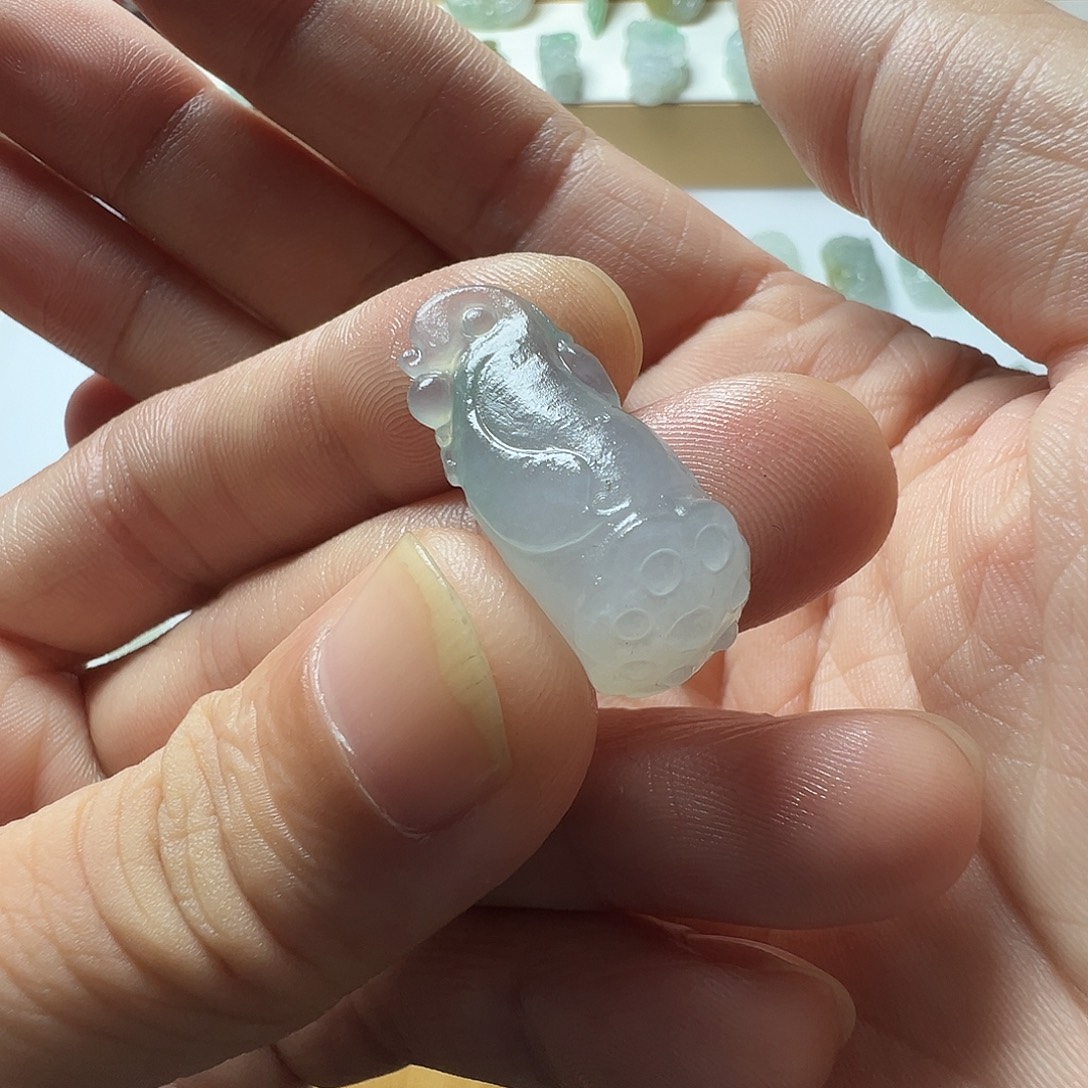 定制翡翠未镶嵌莲蓬