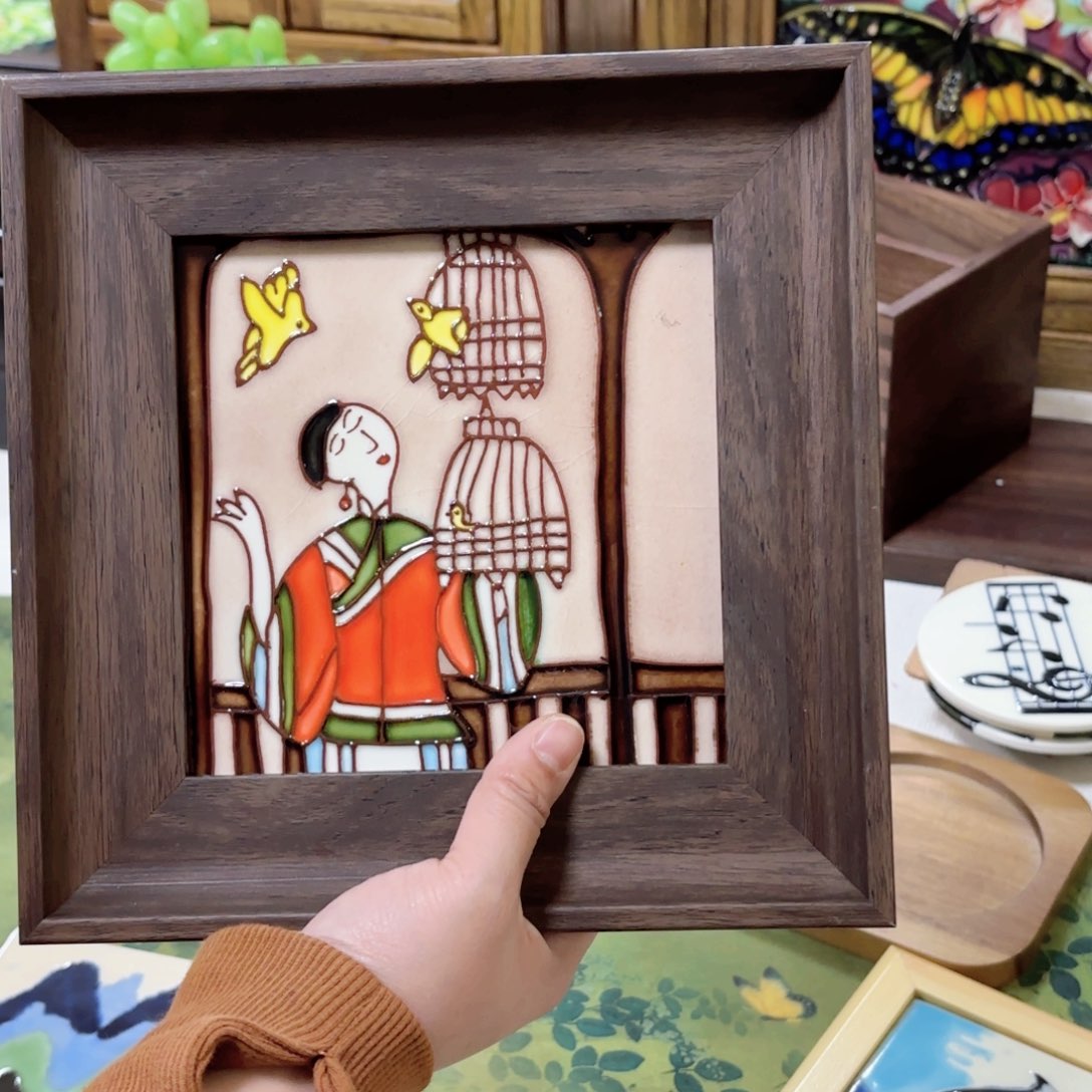 瓷片22.22连画带框特价福利