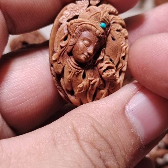 桃核纯手工雕刻观音头像