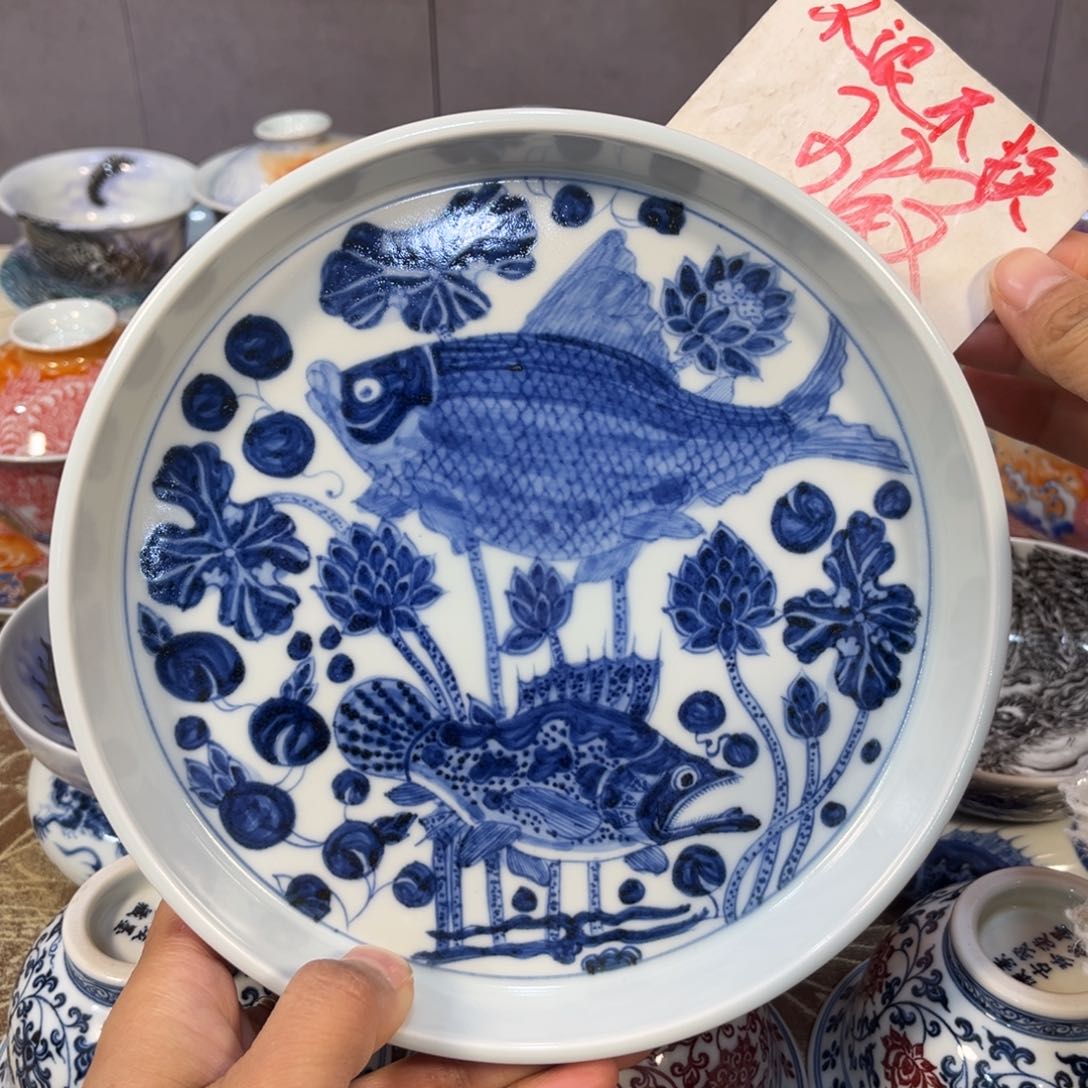 手绘仿元鱼藻壶承