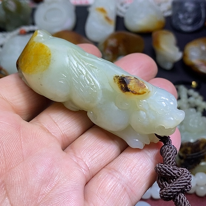 和田玉吊坠(不含链)未镶嵌