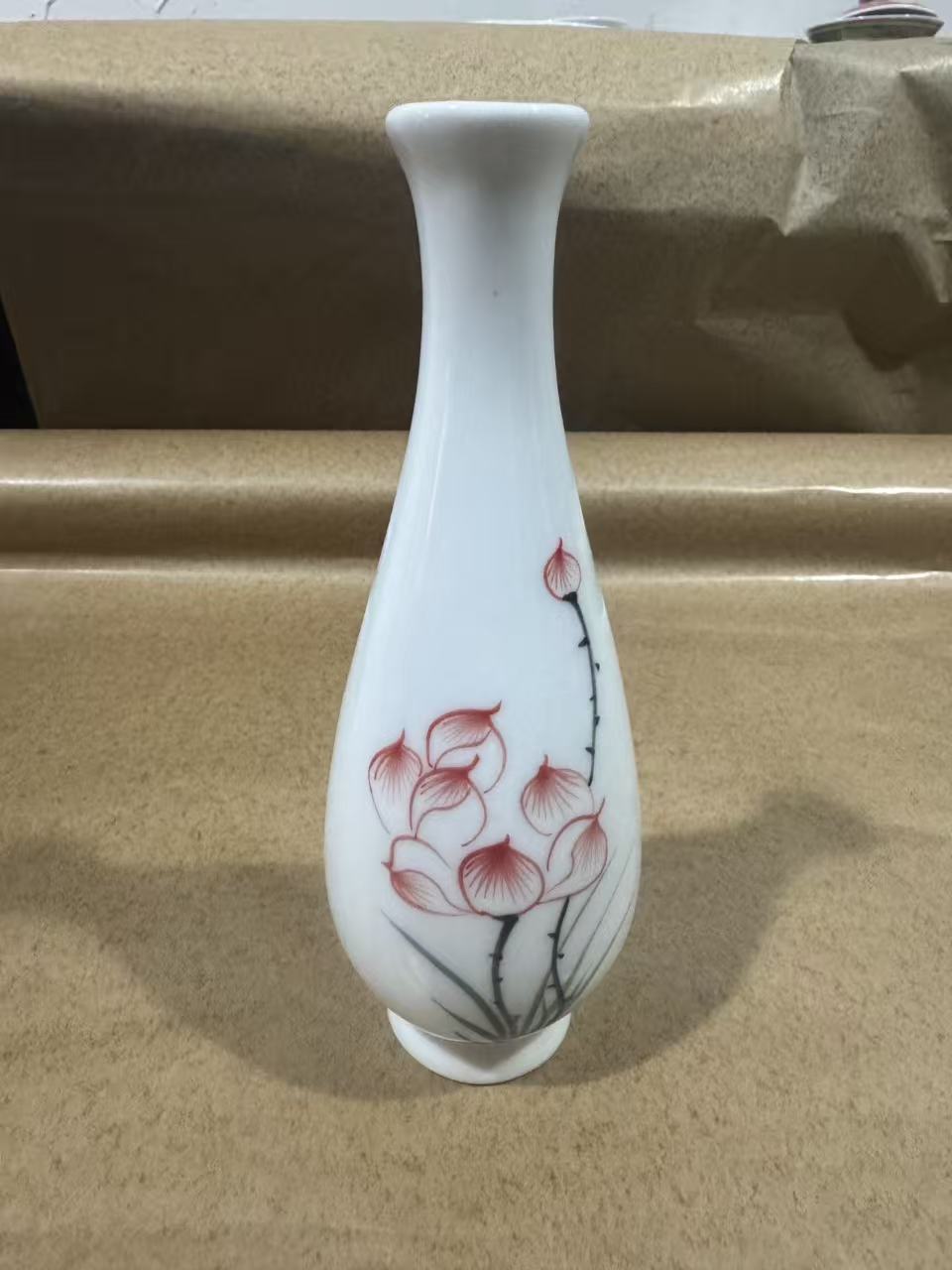 荣氏珍藏荷花花瓶W-30-06