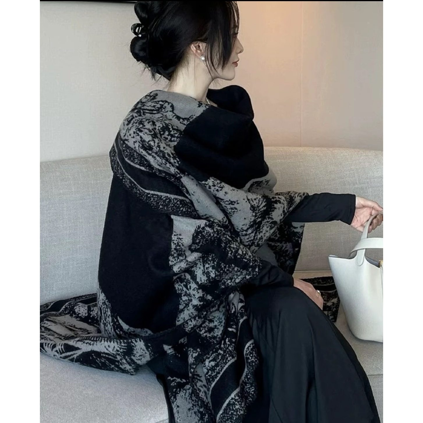 内蒙古厂家直邮双面羊羔毛混纺披肩斗篷中厚时尚办公室空调房保暖