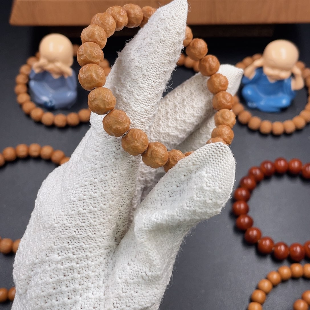 猴头核桃手串9****友1.0饕餮