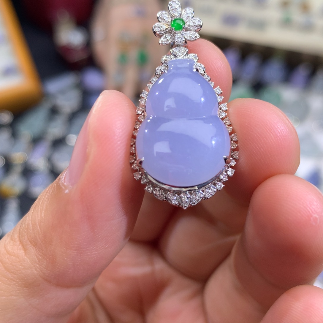 翡翠18K金镶嵌吊坠(不含链)签收后48小时鉴赏期