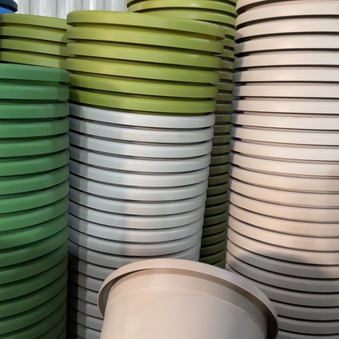 树脂红**升特价5#带拖灰白果绿各3套