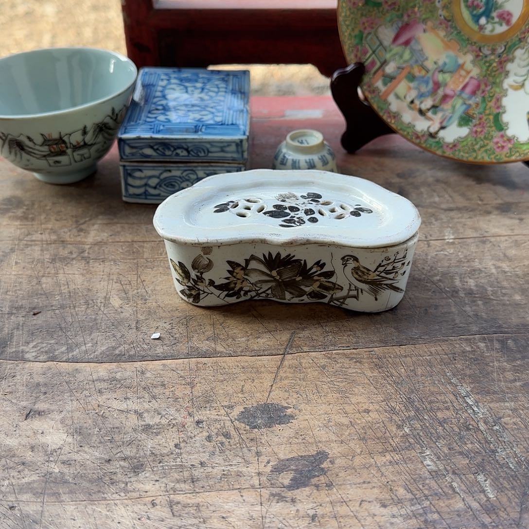 用***4瓷片99？94939483839993