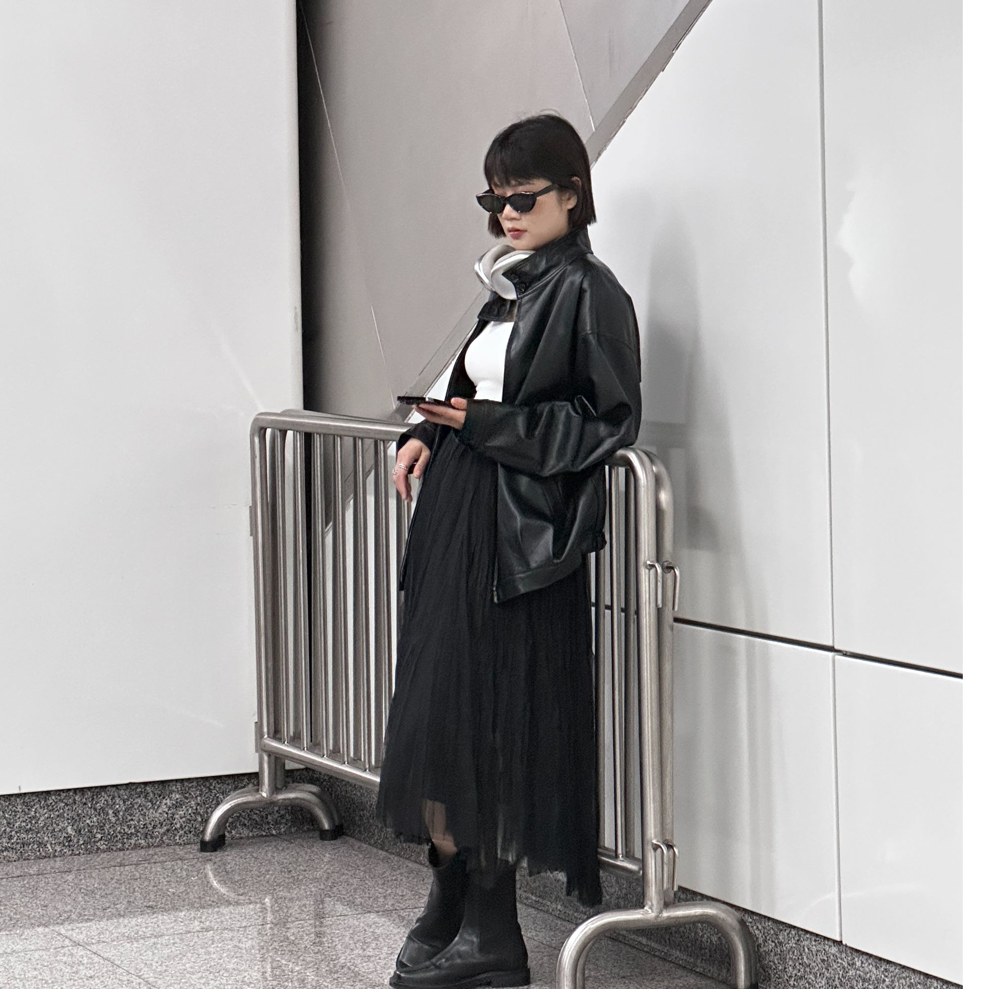 2025早春新款高级感复古立领机车服宽松显瘦皮夹克