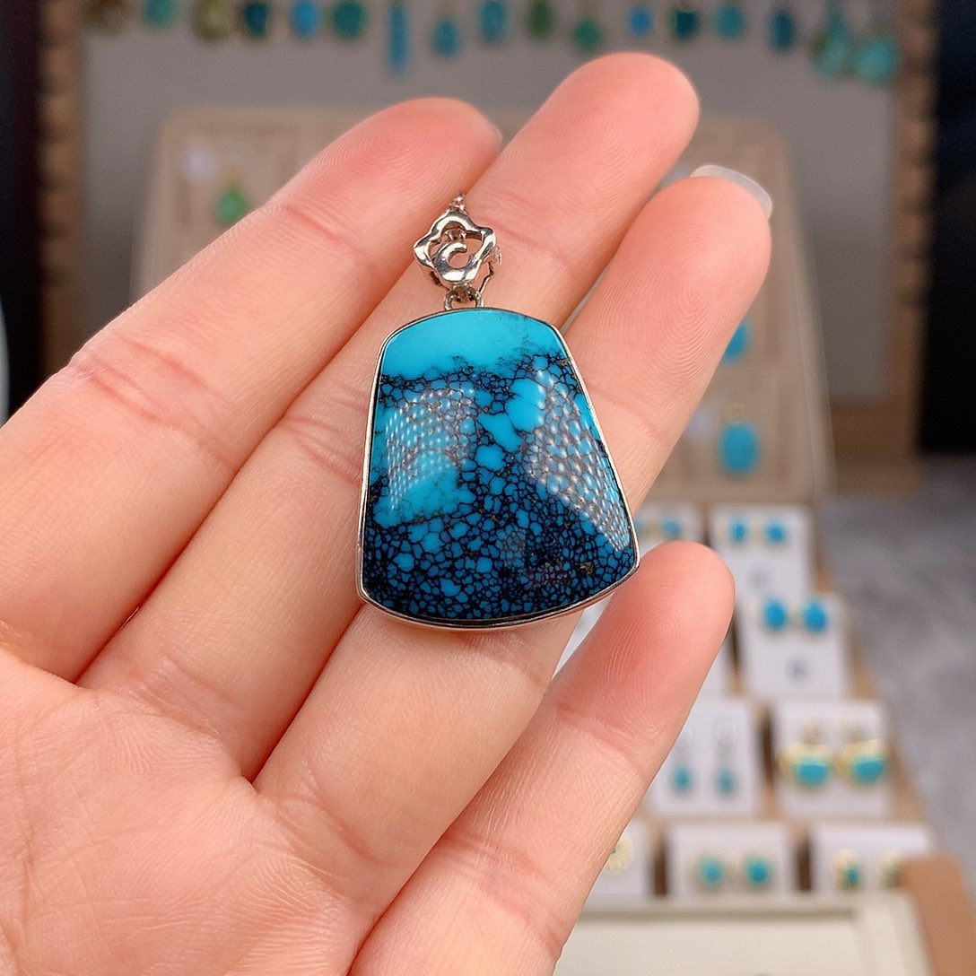 绿松石耳饰银S925镶嵌