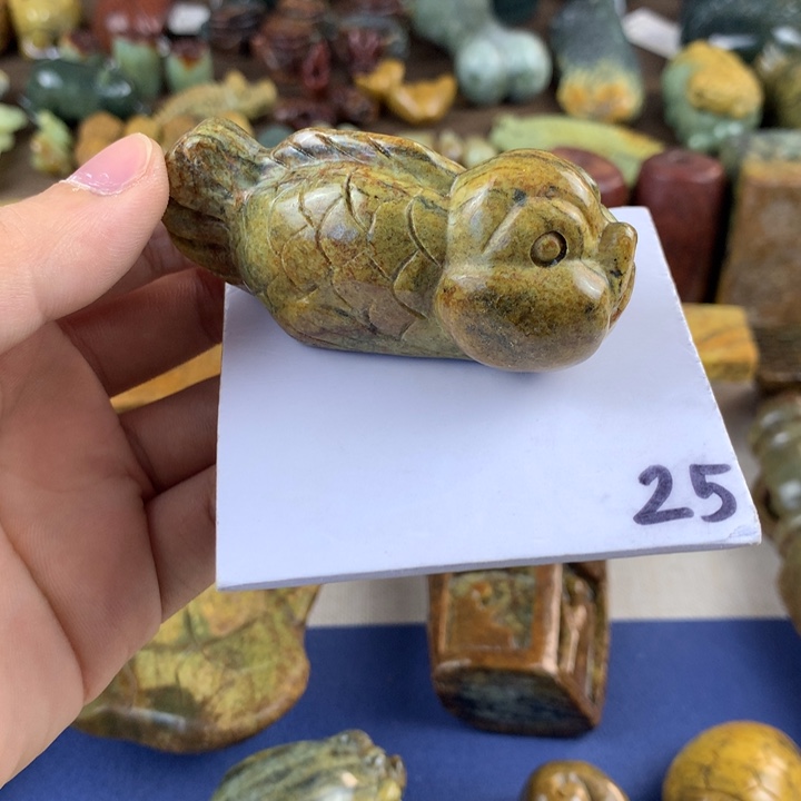 岫岩河磨玉（透闪石质玉）未镶嵌珠宝奇石