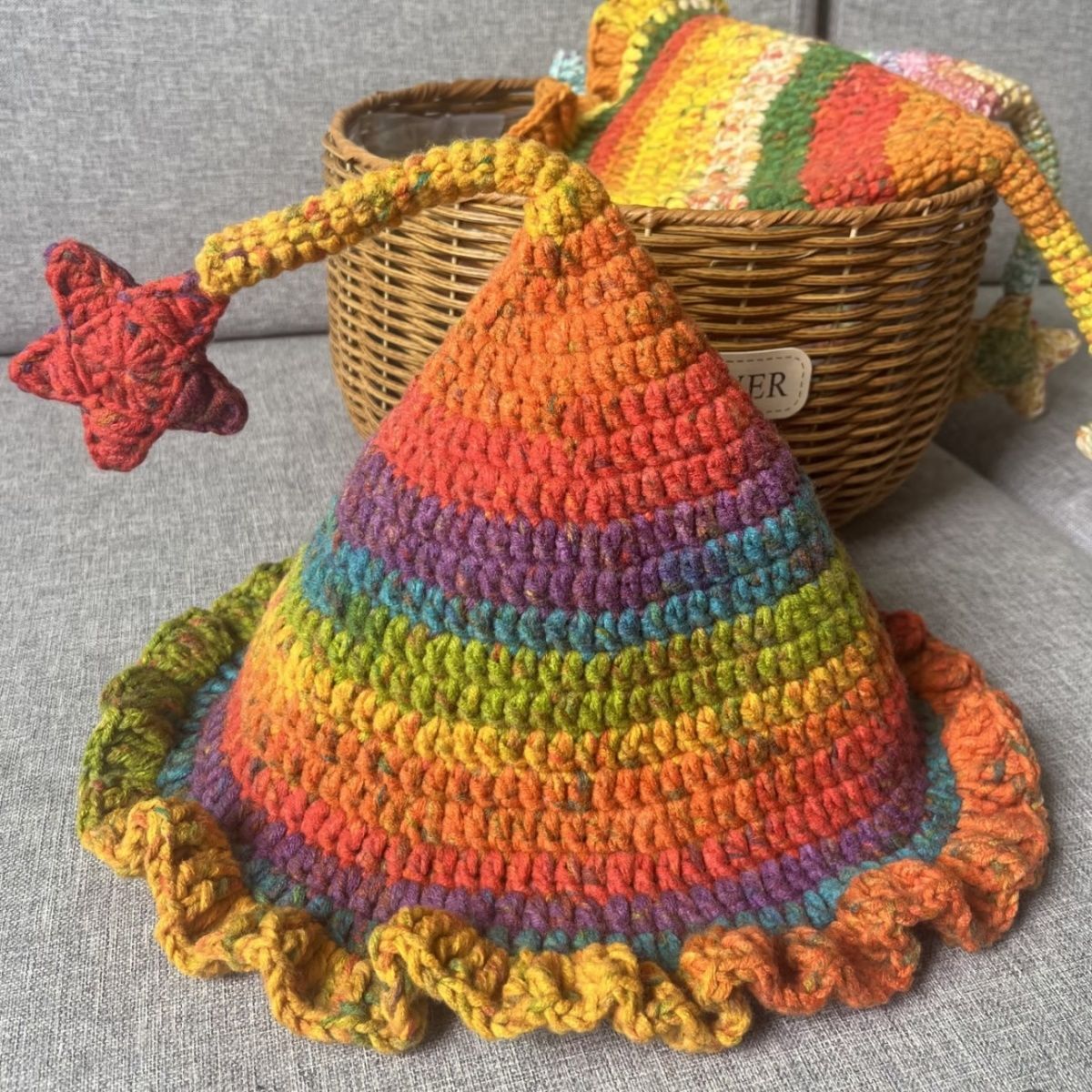 段染diy手工毛线钩针编织女巫精灵帽材料包秋冬儿童成人男女帽子