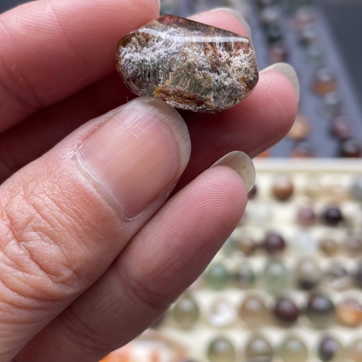 纯天然幽灵碧玺（处理）