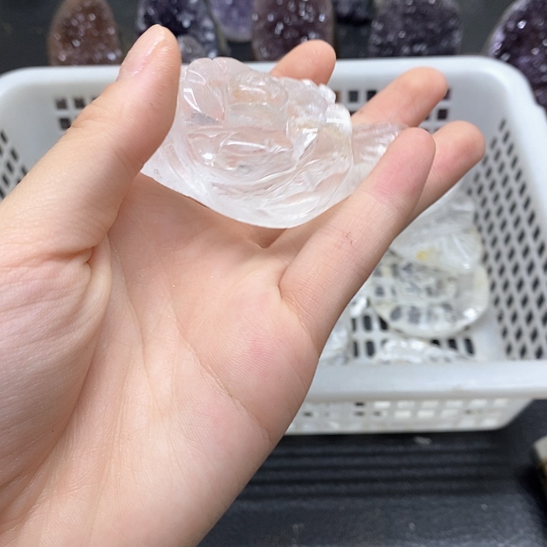 未镶嵌颈饰水晶186