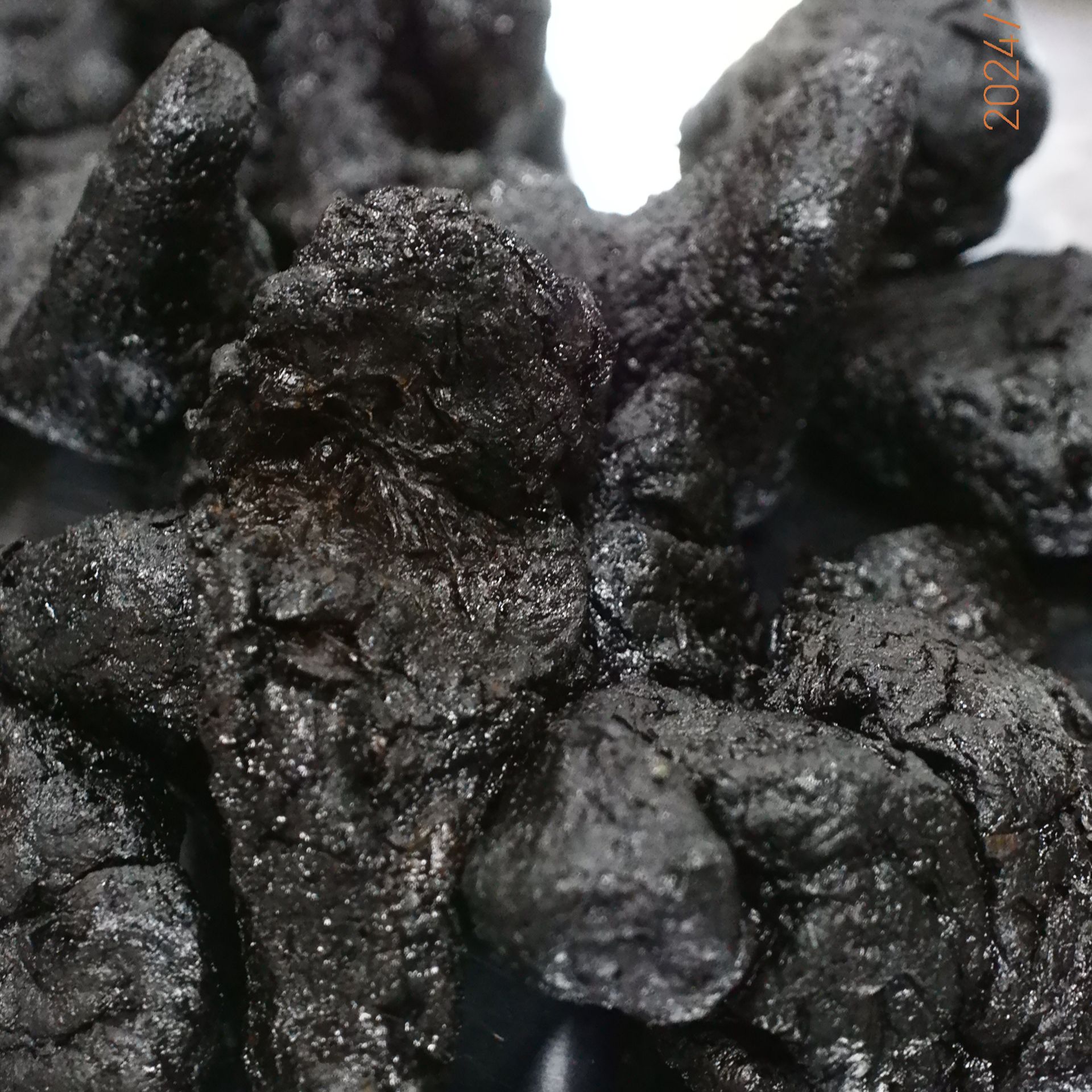 河南特产熟地黄九蒸九晒熟地道地食材传统工艺柴火锅蒸制