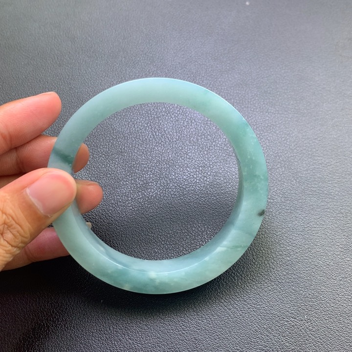 定制翡翠翡翠手镯未镶嵌