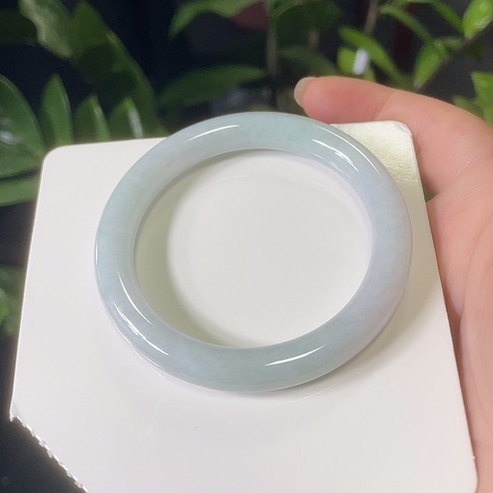 未镶嵌手镯翡翠圆条
