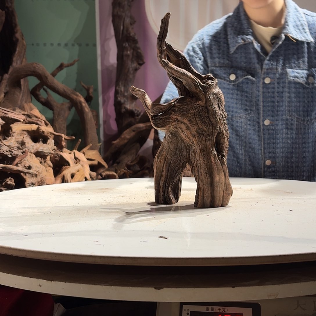 紫砂镂空常*?紫柚沉木不包损8411