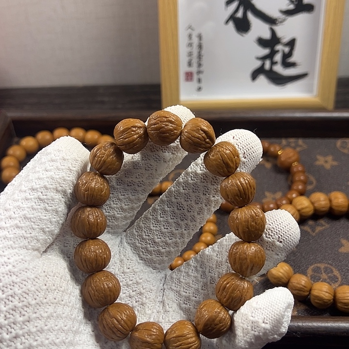吊坠猴头核桃天使之翼猴头凤羽