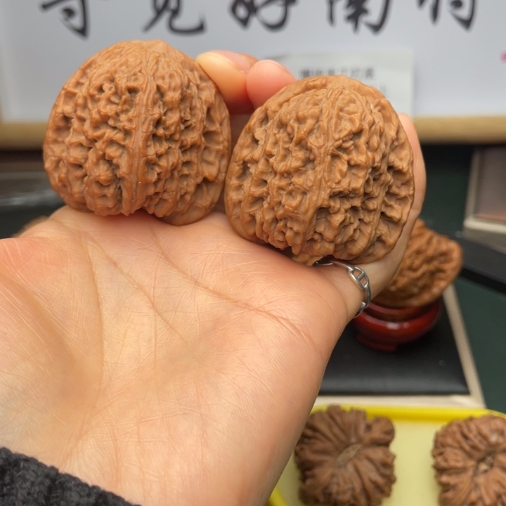 文玩核桃吊坠444243尺三角