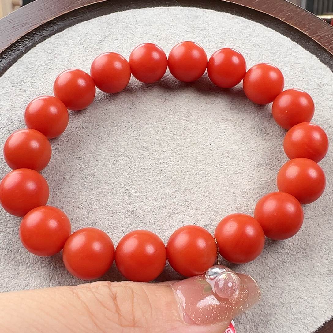 南红玛瑙手串未镶嵌人***了