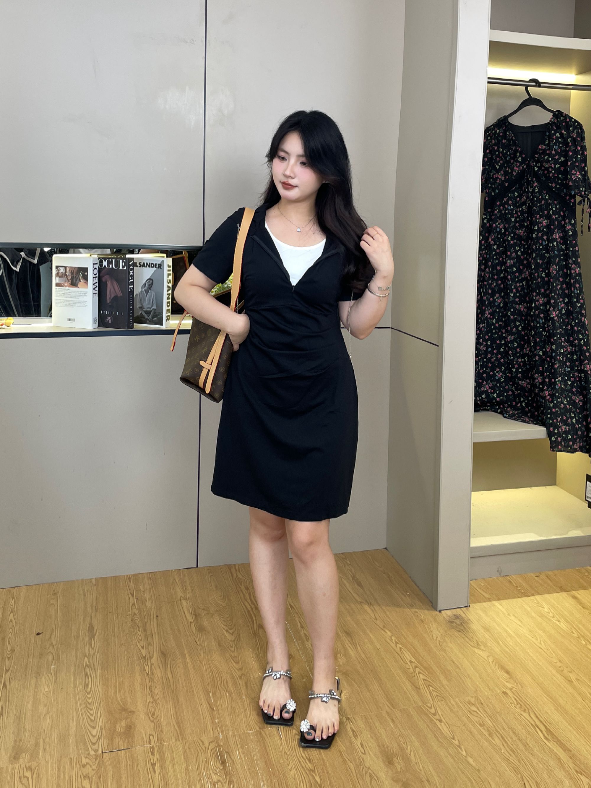 大码显瘦遮肉小碎花长短款感气质长裙黑色连衣裙