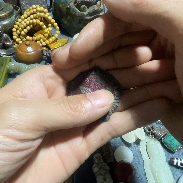 郝***洁铜一个完整的物件