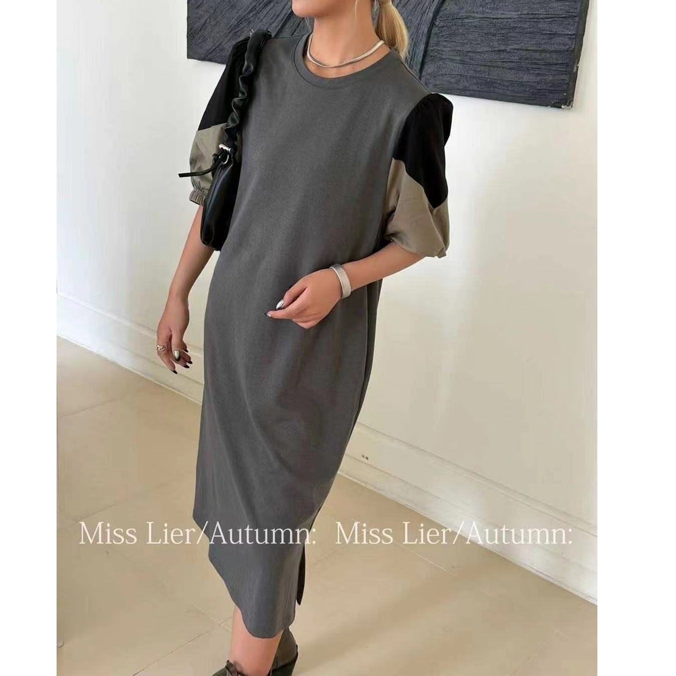 52129两色拼接连衣裙