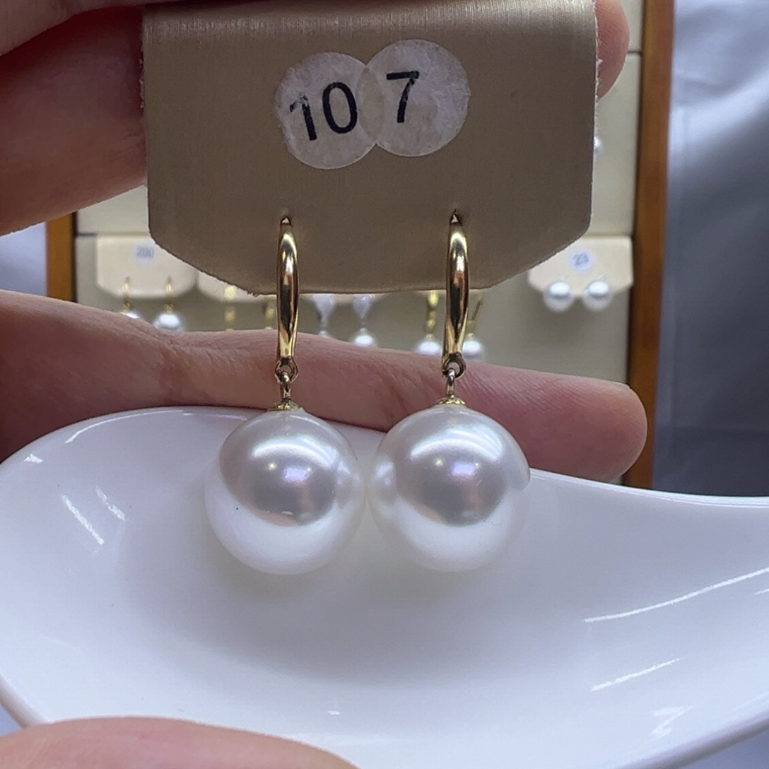 淡水珍珠耳饰未镶嵌