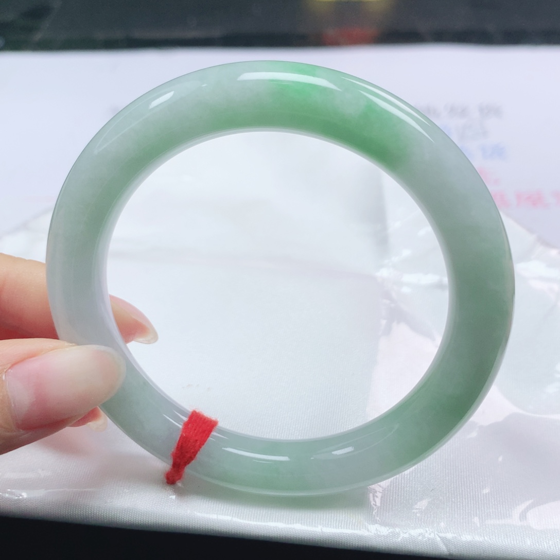 翡翠未镶嵌手镯翡翠57.0果绿美人条