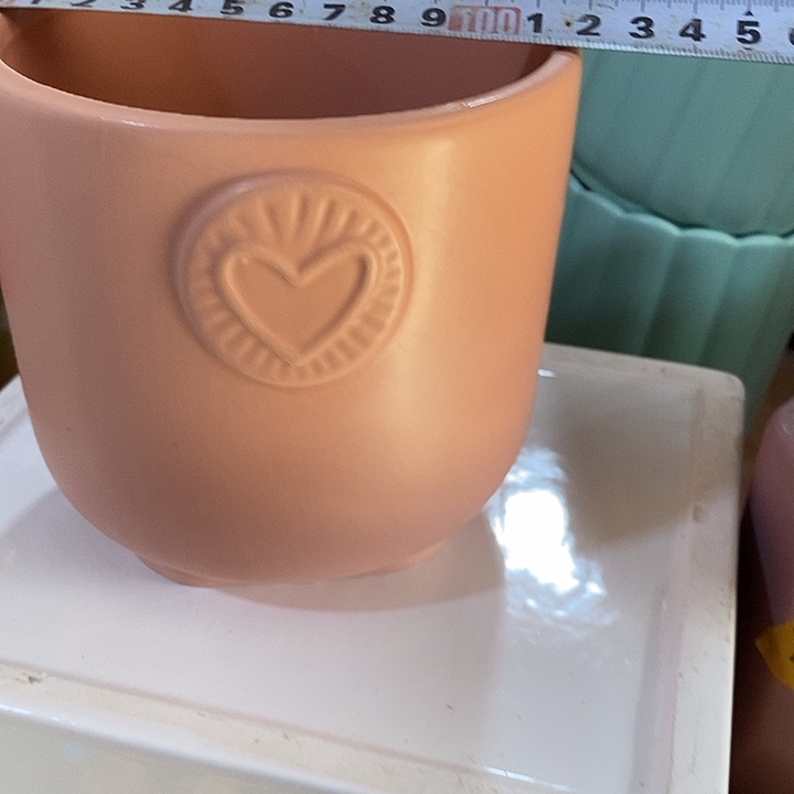 陶瓷花盆有孔 瑕疵介意勿拍 