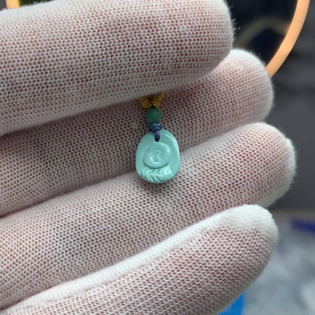 绿松石挂件未镶嵌