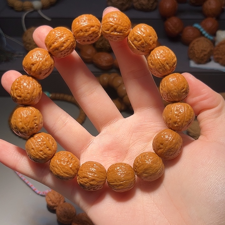 文玩核桃把件瓷娃娃手串711