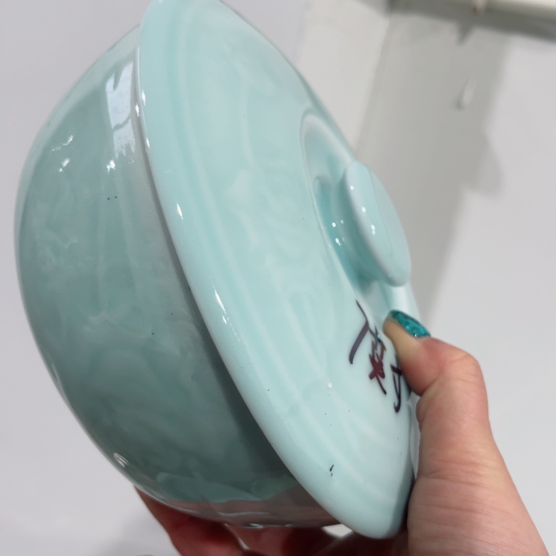 瓷片哈哈哈哈哈哈哈哈呼呼