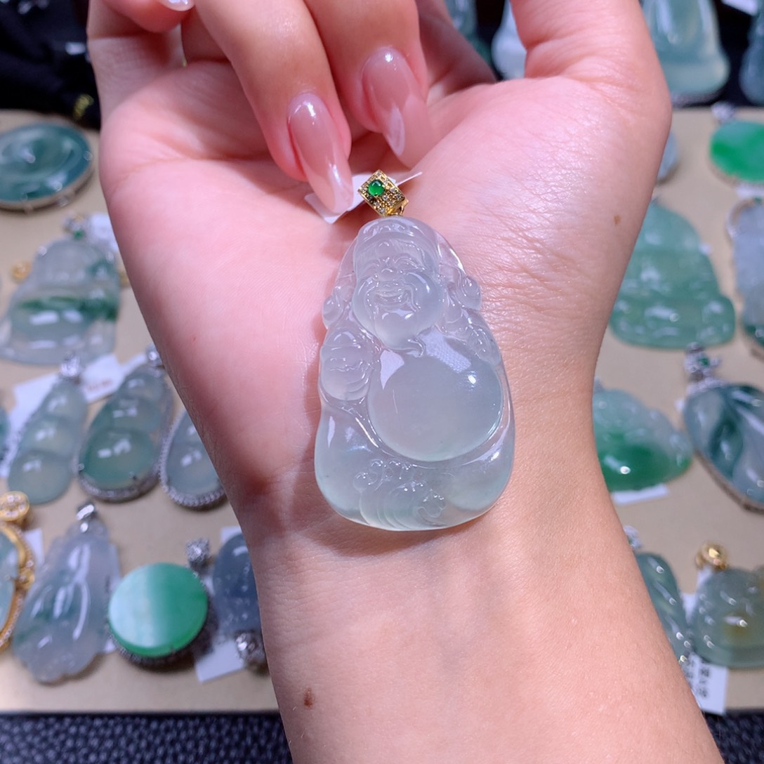 翡翠吊坠(不含链)18K金镶嵌