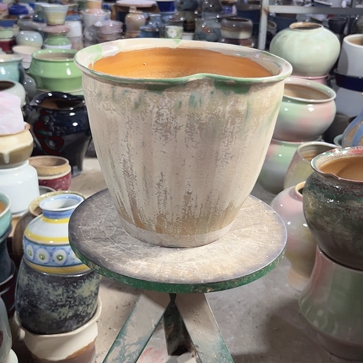 瓶口20高28 景德镇陶瓷学院