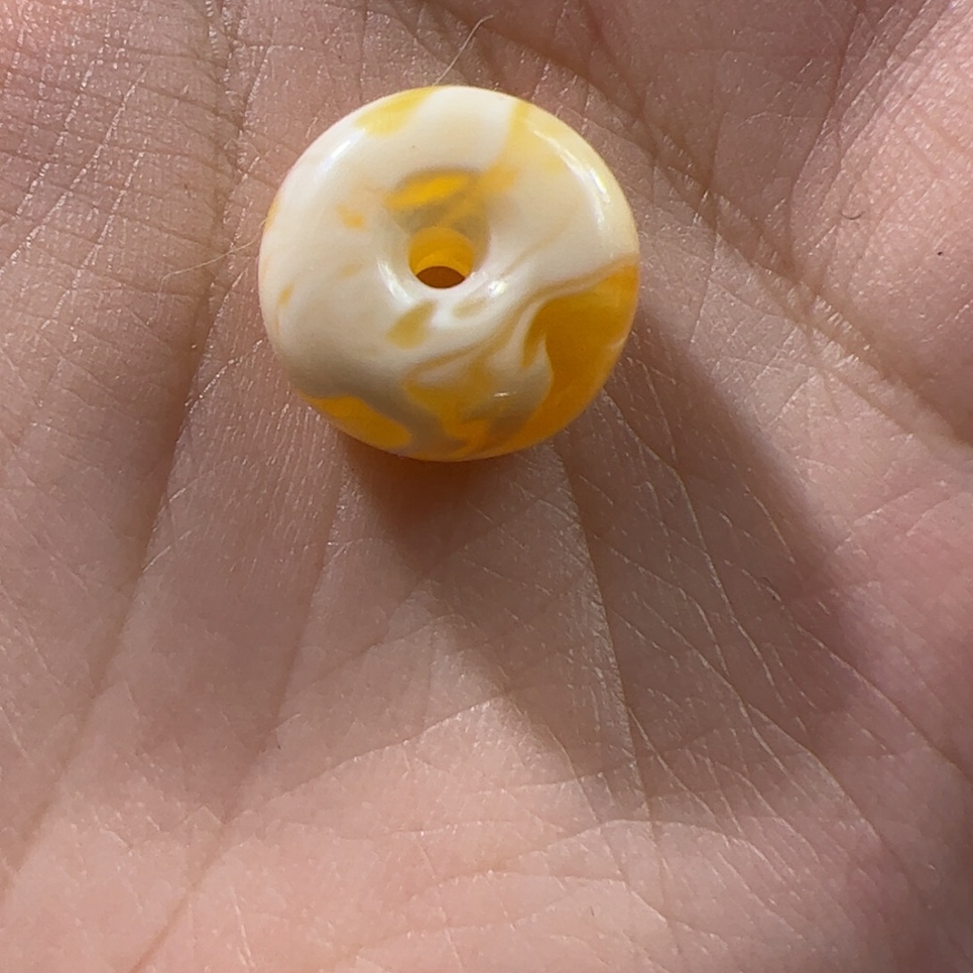 琥珀未镶嵌珠宝奇石金瓷白妖花扣子