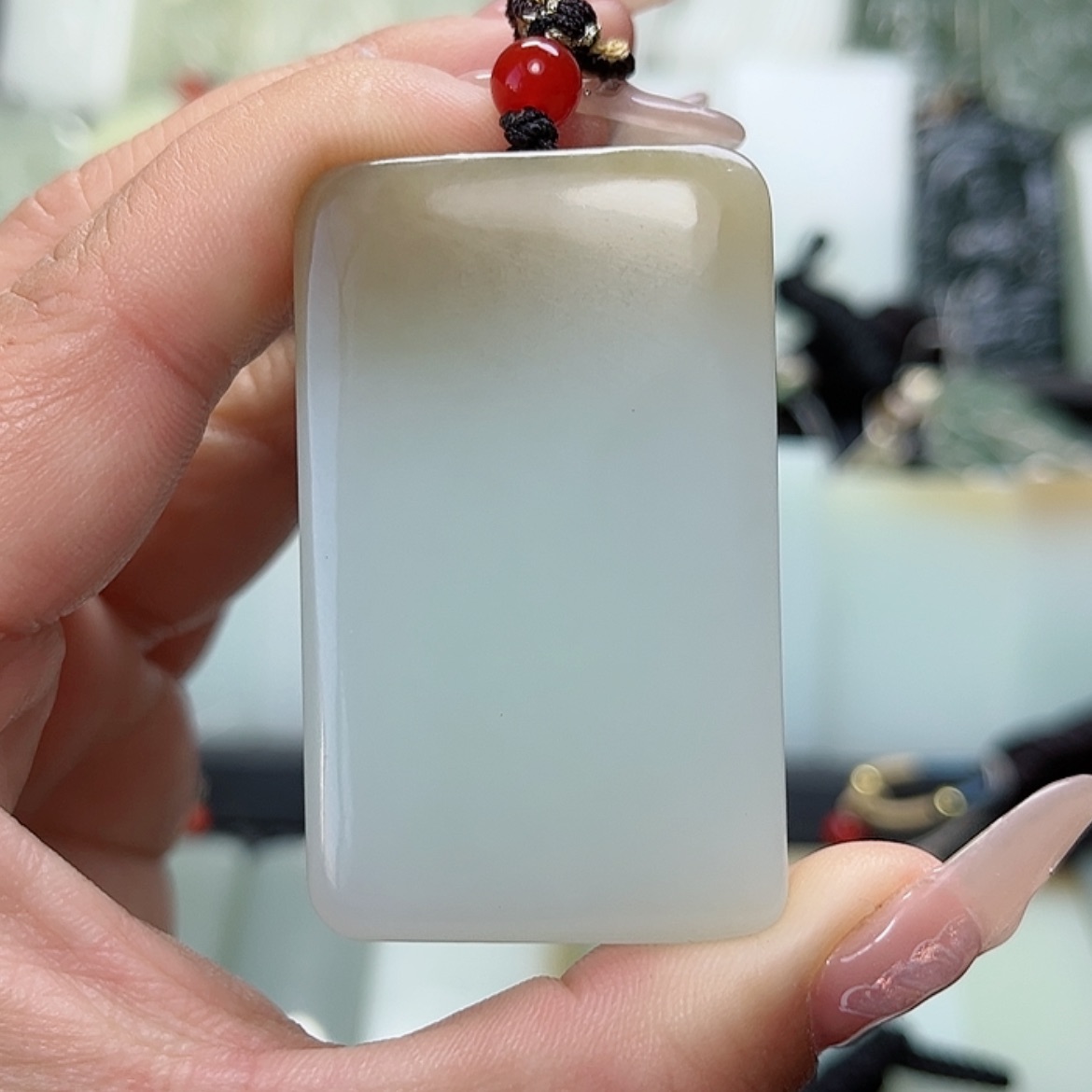 【闪购商品】颈饰未镶嵌和田玉清**来