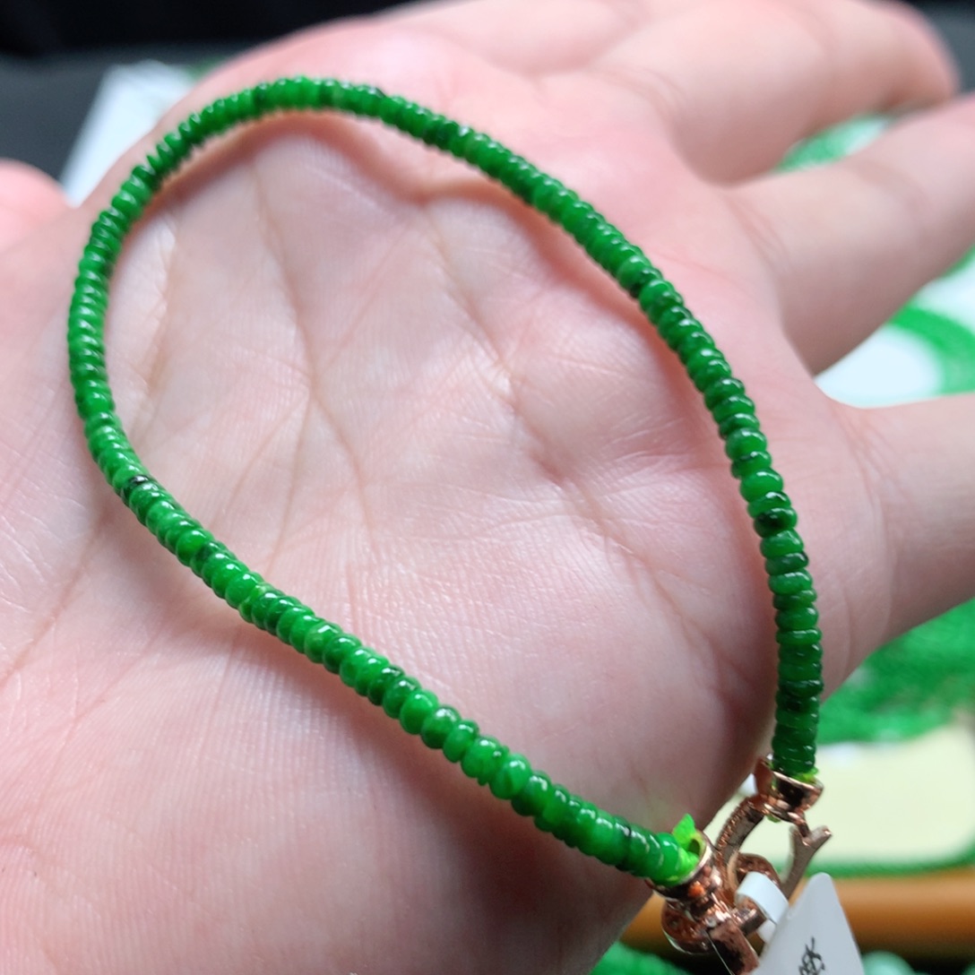 翡翠未镶嵌手链翡翠